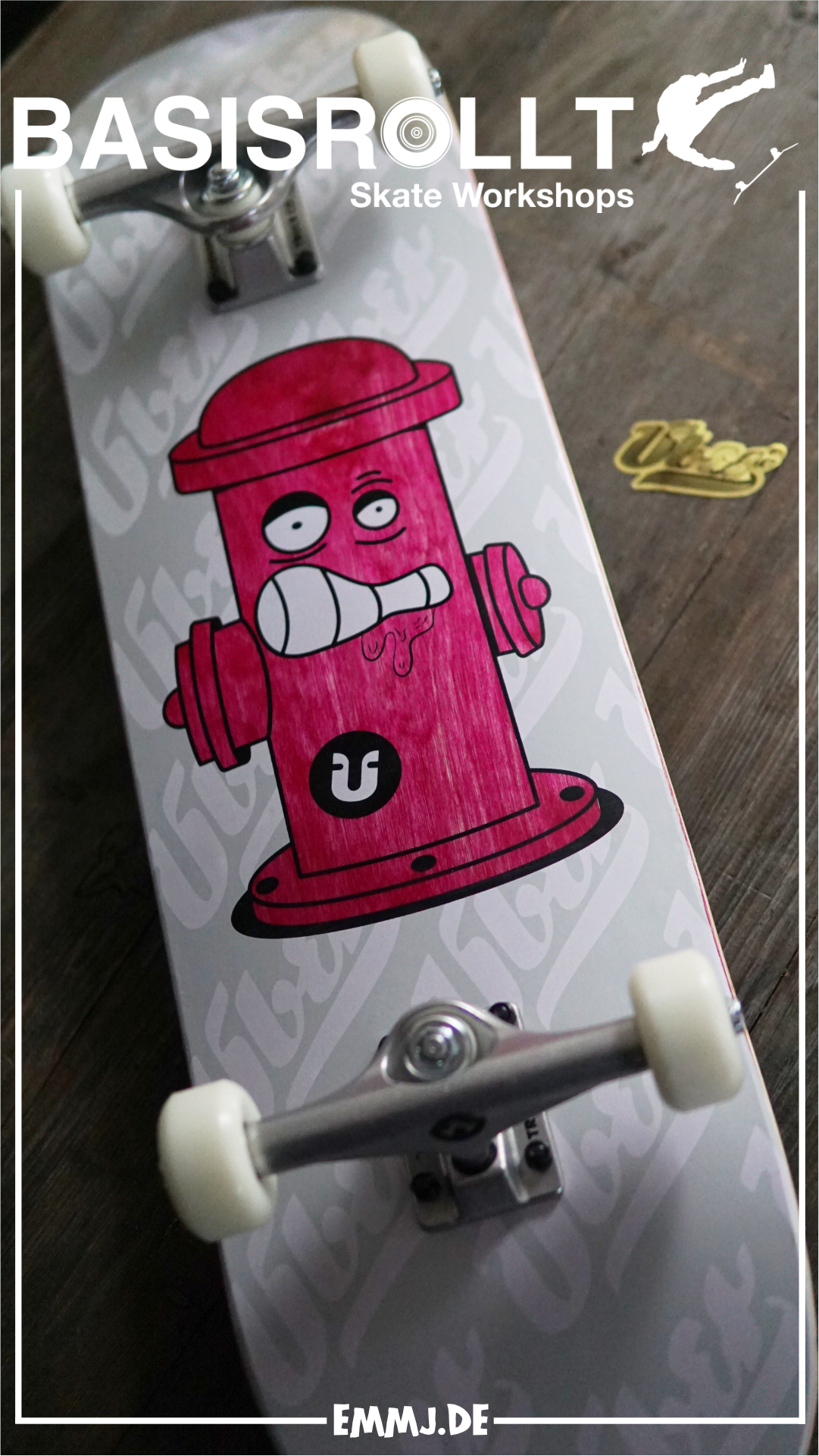 ÜBER Hydrant, Skateboard 3-Star Complete 8.125