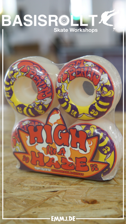Skateboardrollen mit rauchender Biene in 52mm und 99a