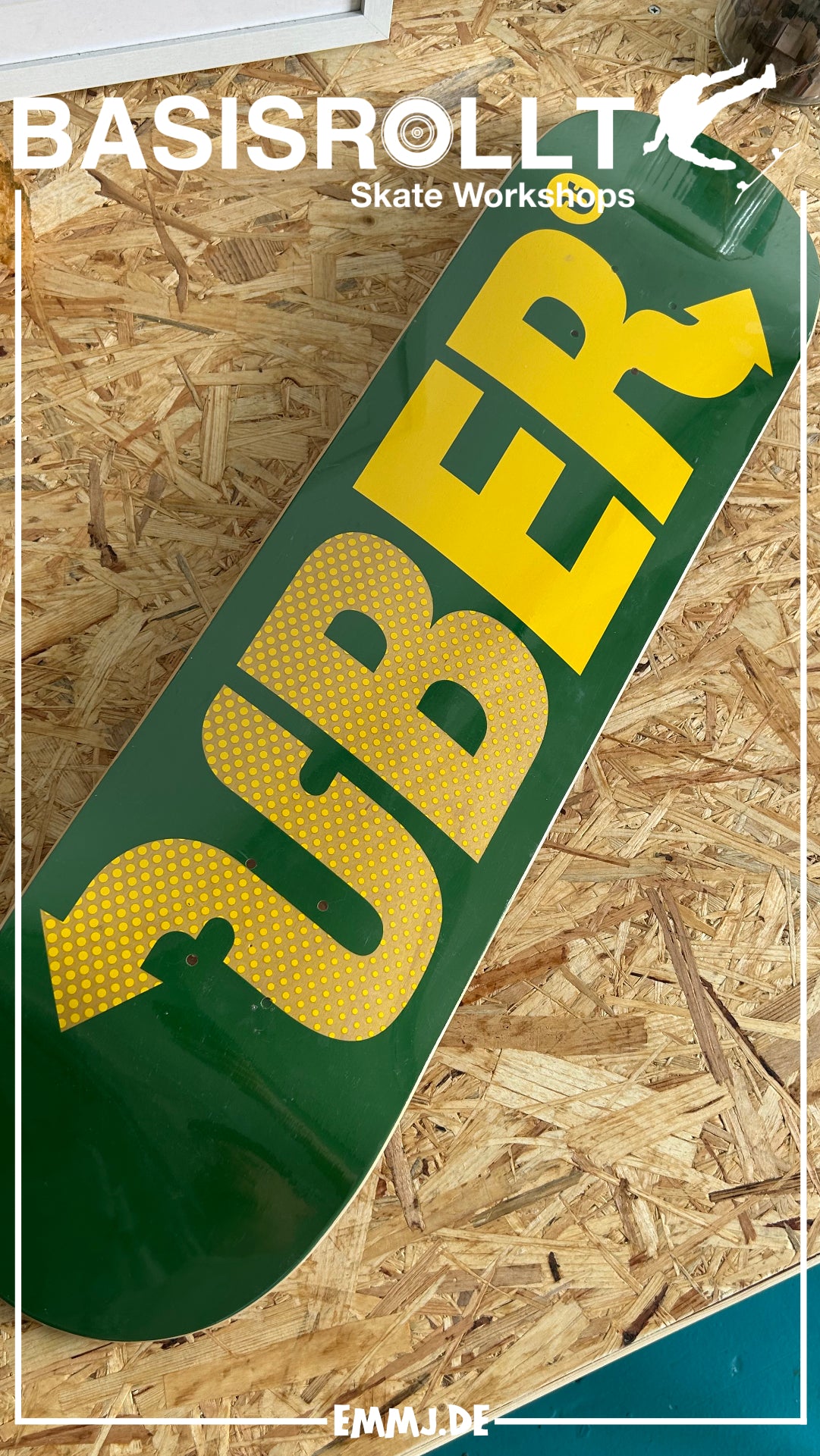 ÜBER - SUB 8.25