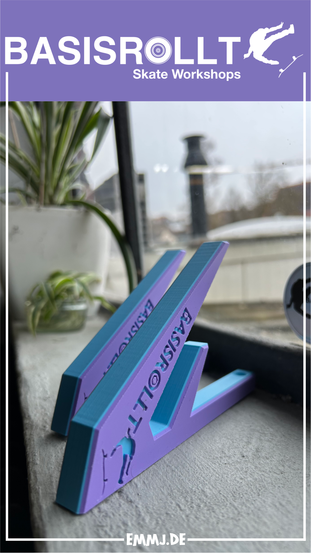 Wall Mount Wall Hanger Wandhalter Board Halter für Skateboards lila/blau